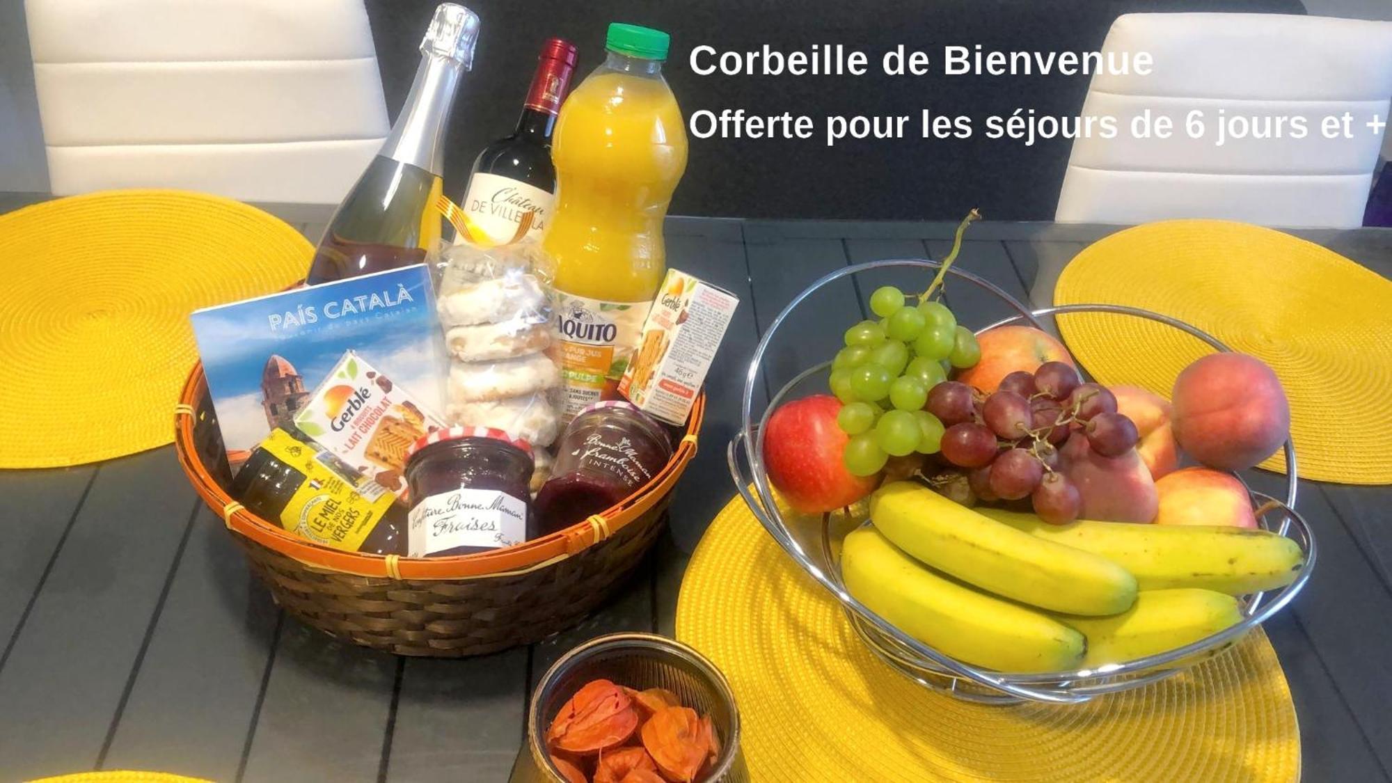 Appartamento Sejour Avec Petit-dejeuner A La Demande Et Piscine A 20 Minutes De L'espagne A Le Palace Climatise